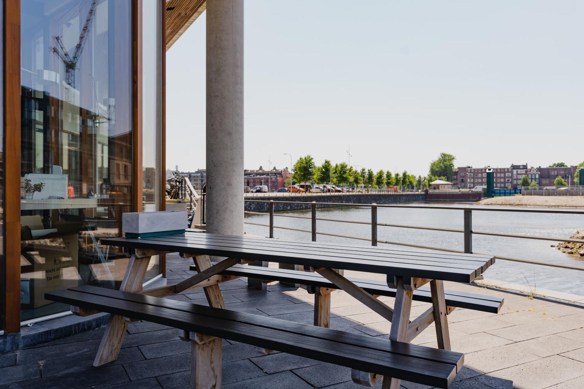 Hotel Pontsteiger Amsterdam Bagian luar foto