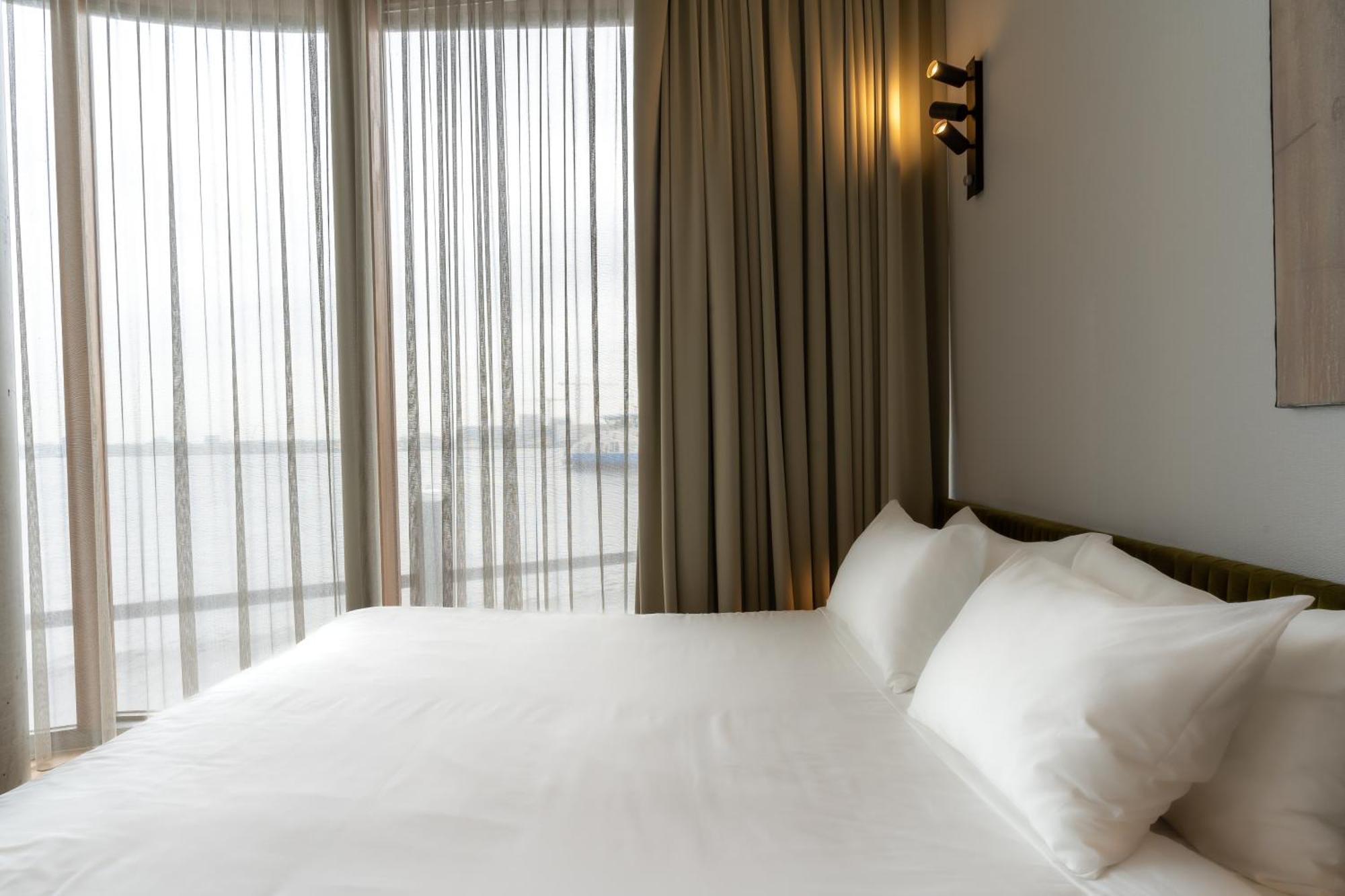 Hotel Pontsteiger Amsterdam Bagian luar foto